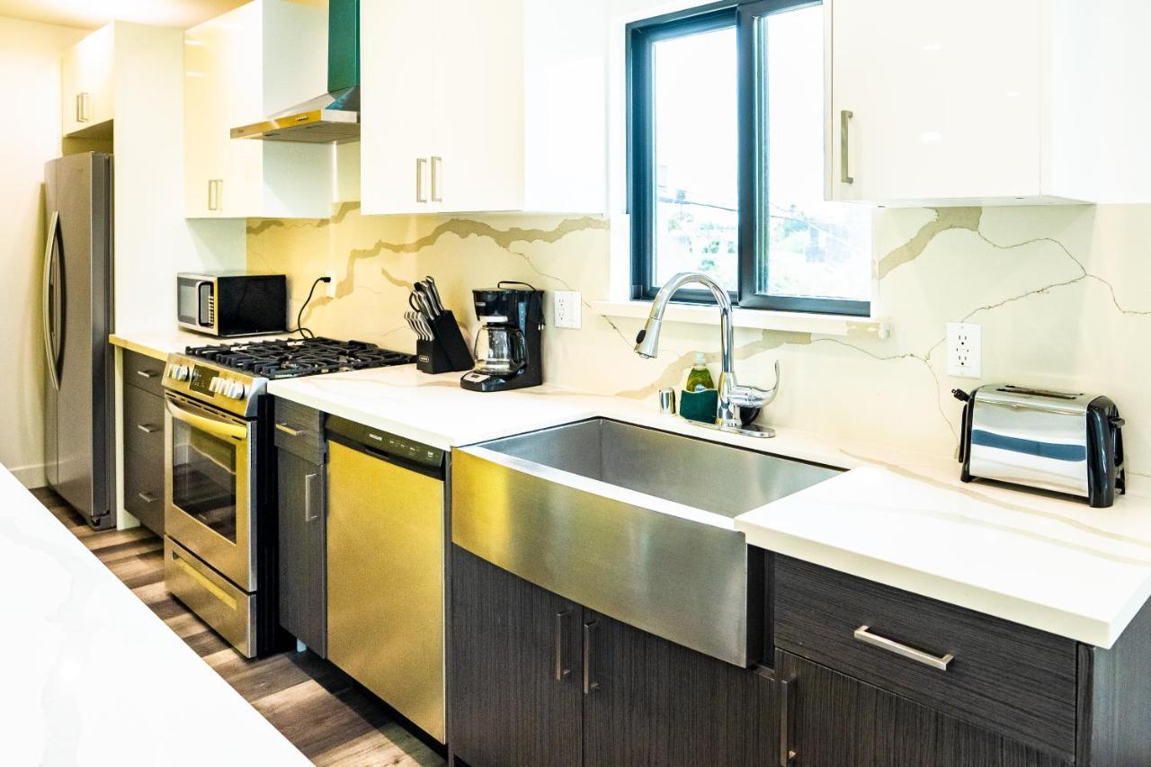 One Bedroom Modern Near Famous Venice Beach Apartment Los Angeles