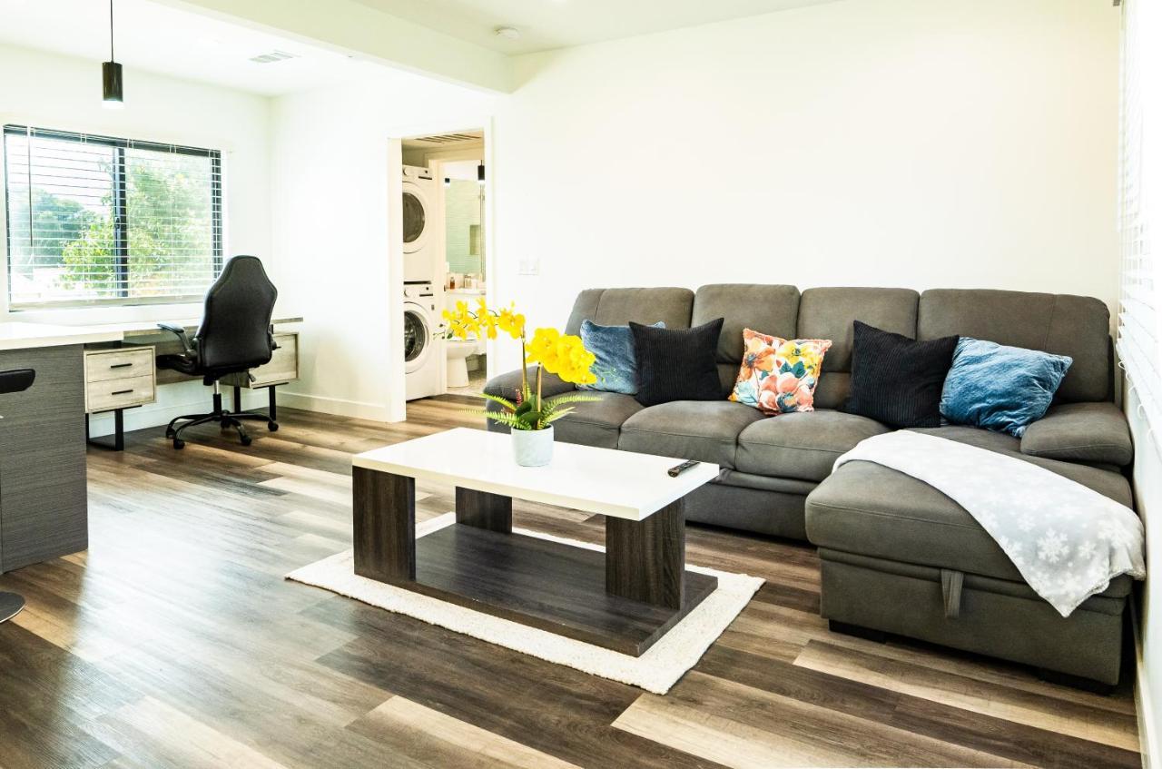 Apartment One Bedroom Modern Near Famous Venice Beach Los Angeles